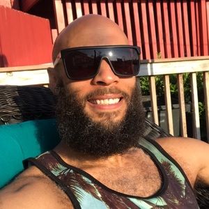 Meet your Posher, Chris